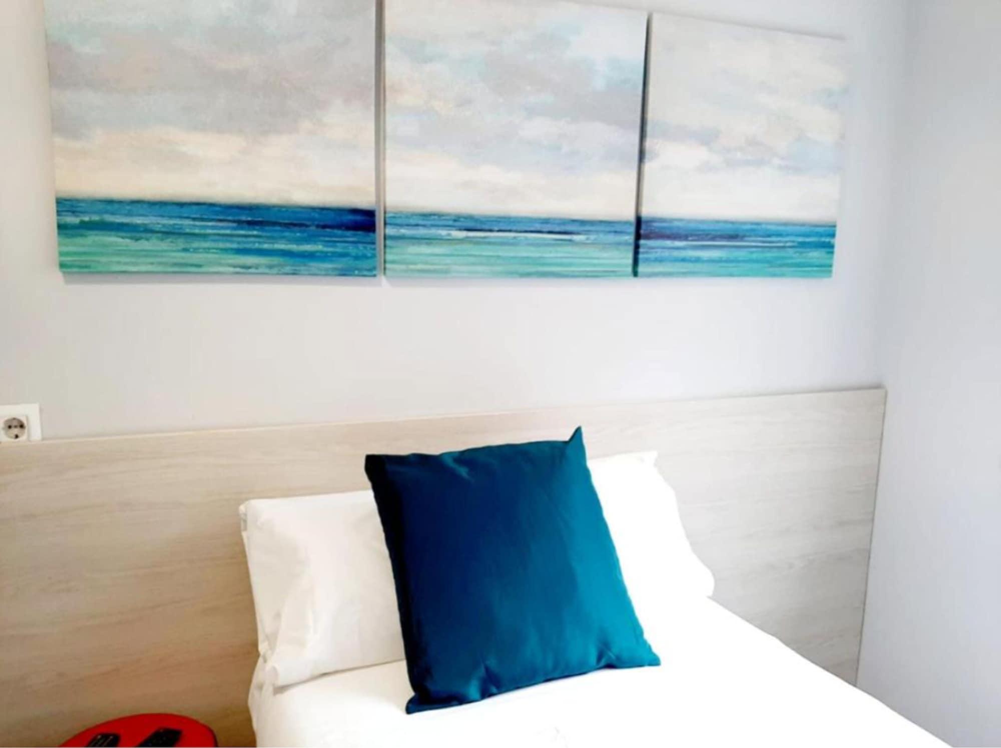 Arjori Rooms Hostal ซาลามังกา ภายนอก รูปภาพ